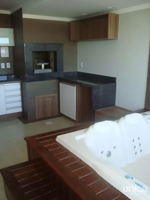 Foto 5 de Cobertura com 3 quartos à venda, 173m2 em Nossa Senhora de Fátima, Santa Maria - RS