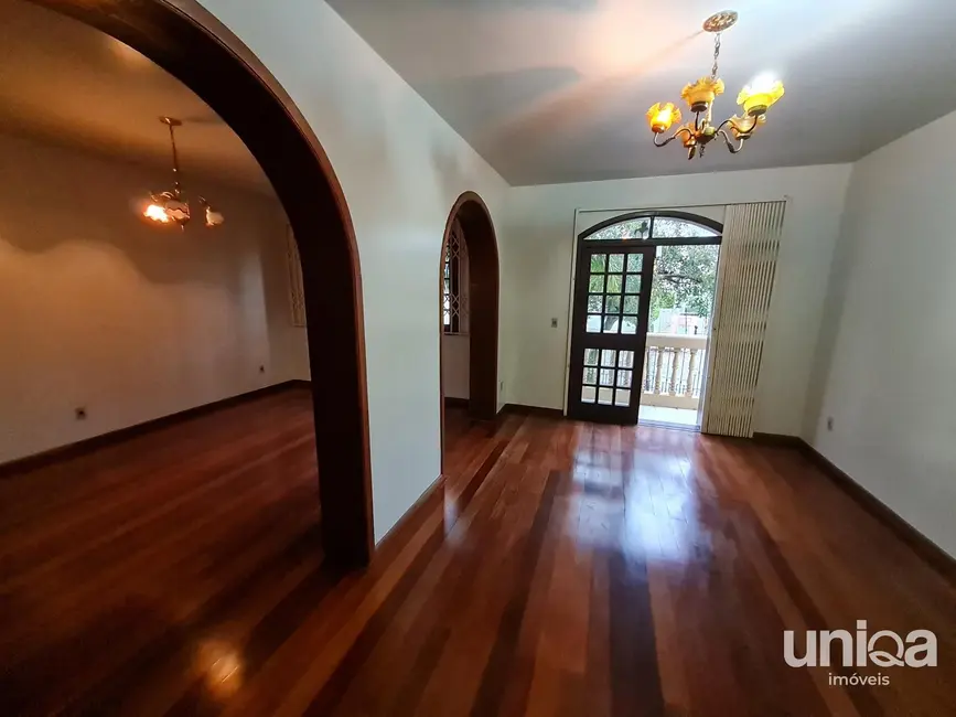 Foto 2 de Apartamento com 3 quartos à venda, 196m2 em Nossa Senhora das Dores, Santa Maria - RS