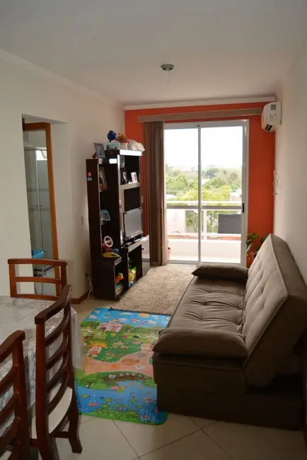 Foto 2 de Apartamento com 2 quartos à venda, 58m2 em Nossa Senhora de Lourdes, Santa Maria - RS