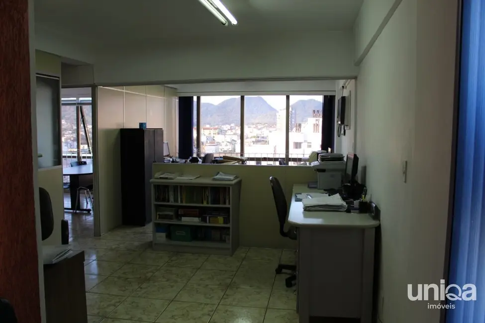 Foto 6 de Sala Comercial à venda, 58m2 em Centro, Santa Maria - RS