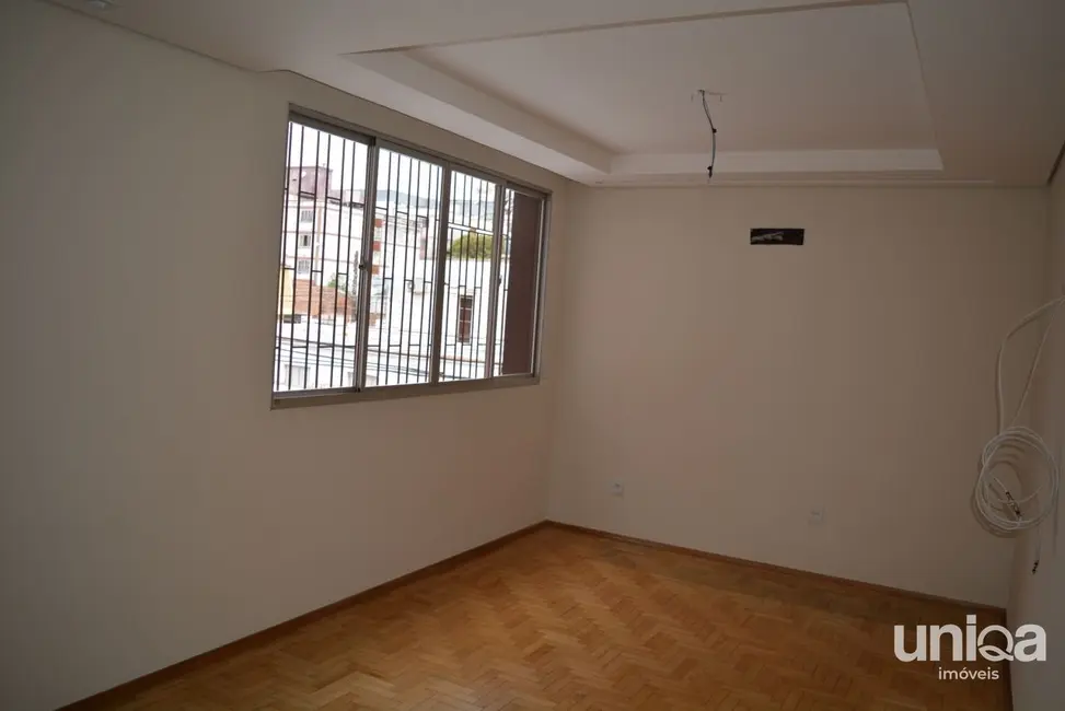 Foto 4 de Apartamento com 2 quartos à venda, 80m2 em Bonfim, Santa Maria - RS