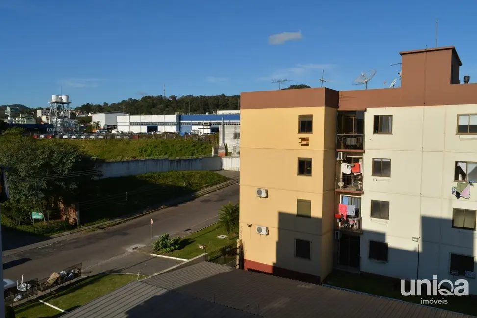 Foto 4 de Apartamento com 2 quartos à venda, 60m2 em Nossa Senhora de Lourdes, Santa Maria - RS