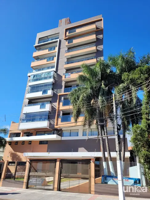 Cobertura com 4 quartos à venda, 200m2 em Nossa Senhora Medianeira, Santa Maria - RS - imagem 1 Foto 1 de Cobertura com 4 quartos à venda, 200m2 em Nossa Senhora Medianeira, Santa Maria - RS