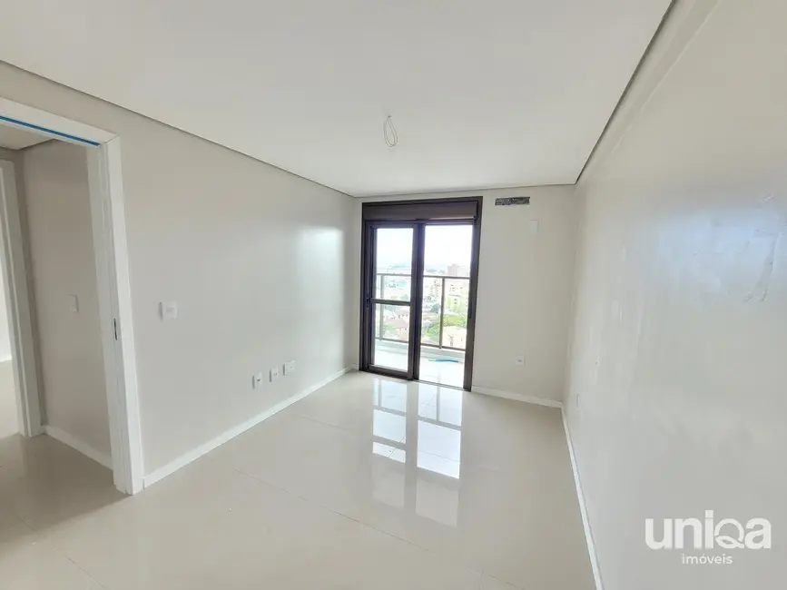 Cobertura com 4 quartos à venda, 200m2 em Nossa Senhora Medianeira, Santa Maria - RS - imagem 4 Foto 4 de Cobertura com 4 quartos à venda, 200m2 em Nossa Senhora Medianeira, Santa Maria - RS