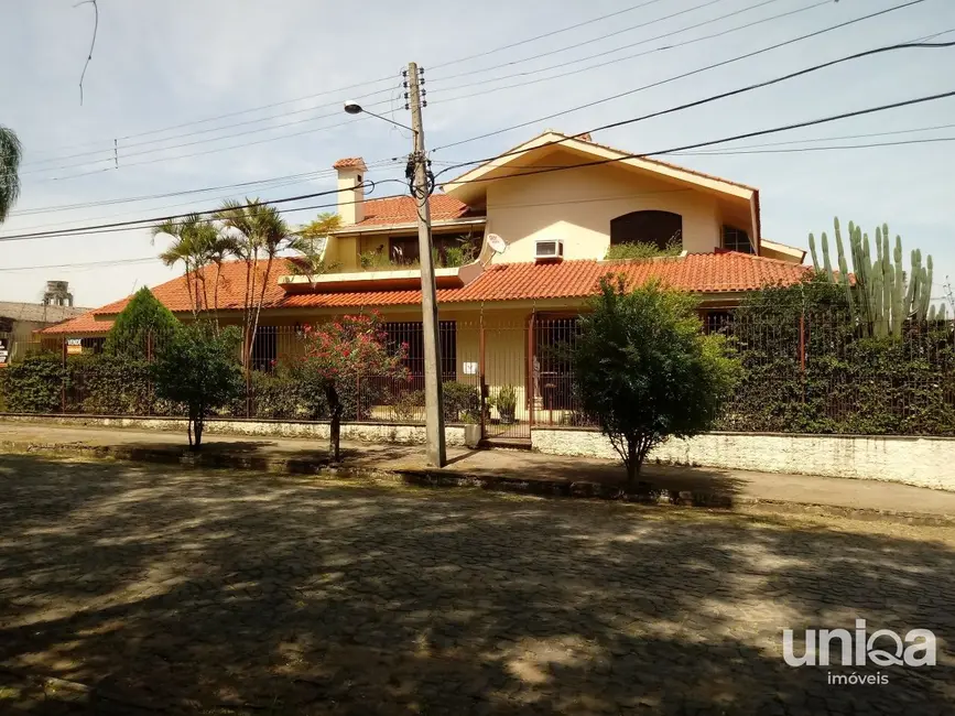 Foto 1 de Casa com 4 quartos à venda, 400m2 em Noal, Santa Maria - RS