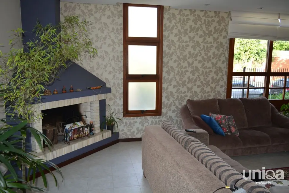 Casa com 5 quartos à venda, 465m2 em Camobi, Santa Maria - RS - imagem 5 Foto 5 de Casa com 5 quartos à venda, 465m2 em Camobi, Santa Maria - RS