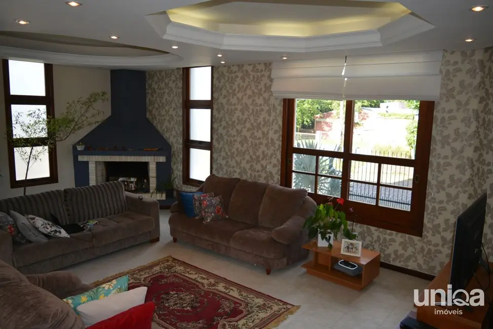 Casa com 5 quartos à venda, 465m2 em Camobi, Santa Maria - RS - imagem 4 Foto 4 de Casa com 5 quartos à venda, 465m2 em Camobi, Santa Maria - RS