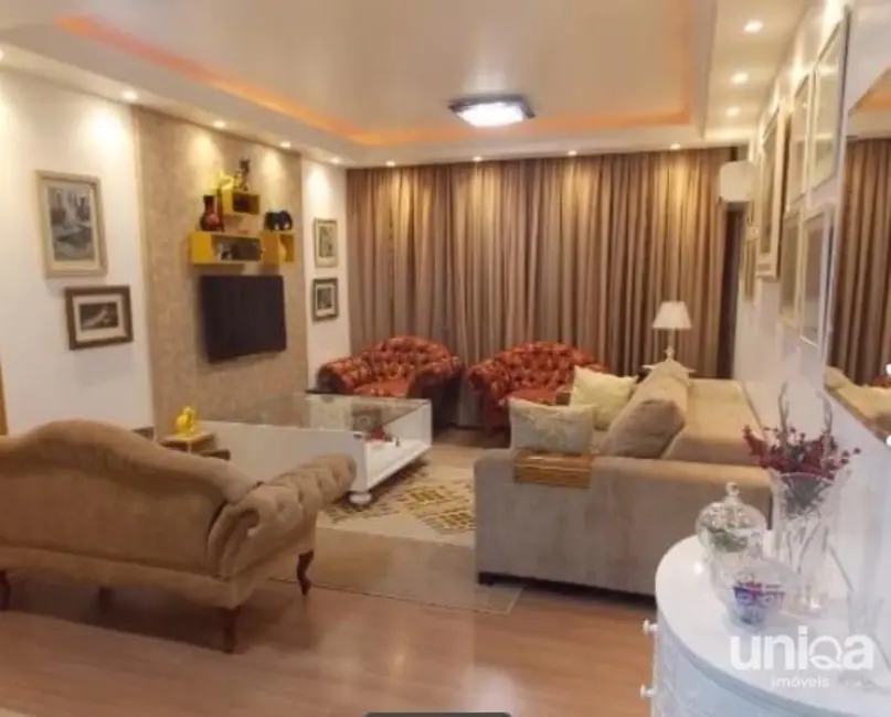 Foto 2 de Apartamento com 3 quartos à venda, 159m2 em Bonfim, Santa Maria - RS