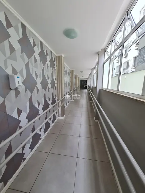 Foto 2 de Apartamento com 1 quarto à venda, 46m2 em Nossa Senhora de Fátima, Santa Maria - RS