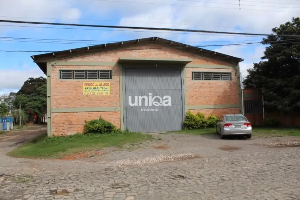 Foto 1 de Armazém / Galpão com 6 quartos à venda, 700m2 em Urlândia, Santa Maria - RS