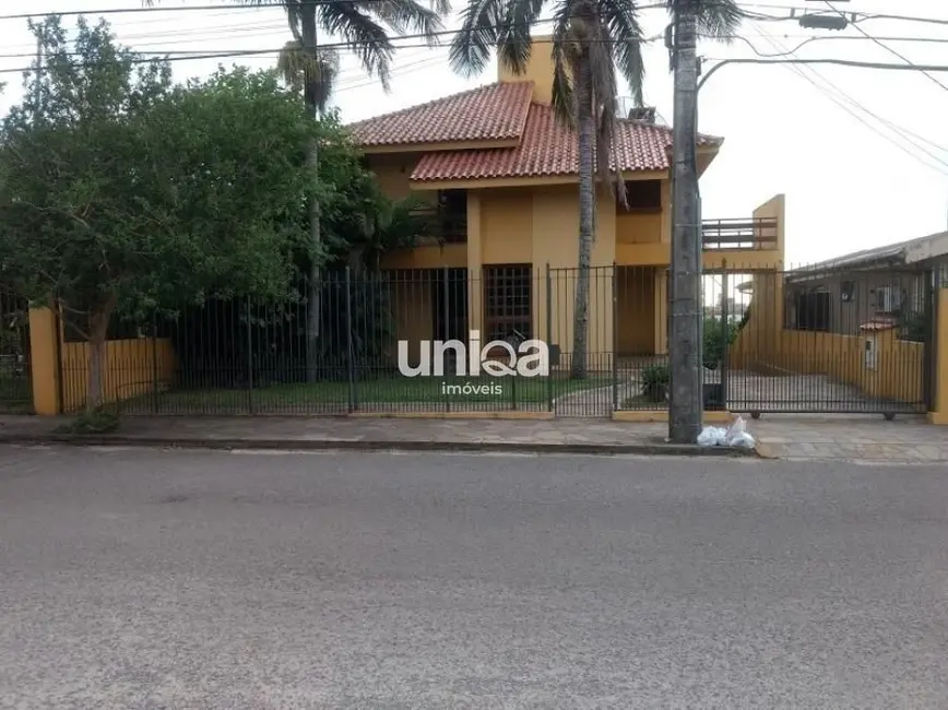 Foto 1 de Casa com 4 quartos à venda, 411m2 em Nossa Senhora de Lourdes, Santa Maria - RS