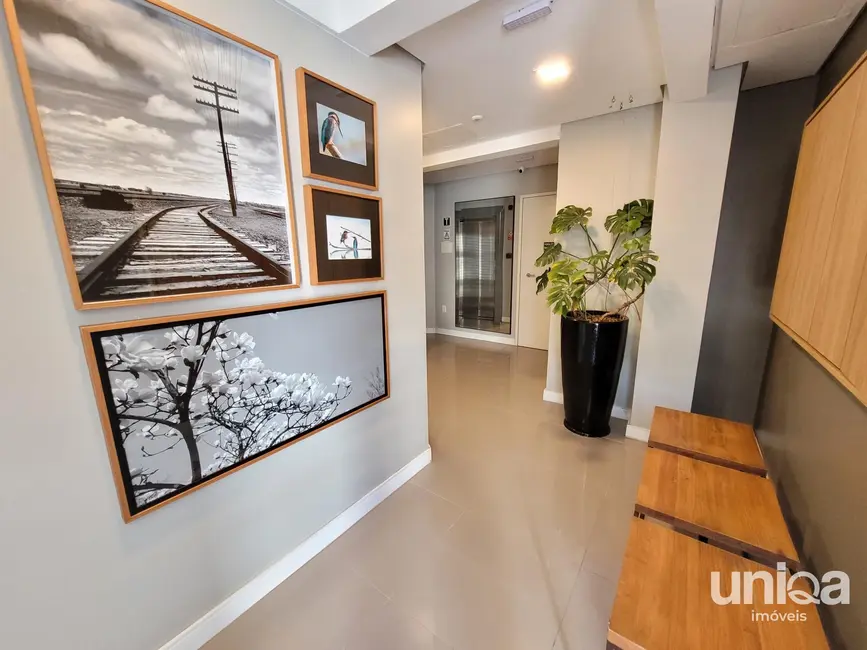 Foto 2 de Apartamento com 2 quartos à venda, 80m2 em Centro, Santa Maria - RS