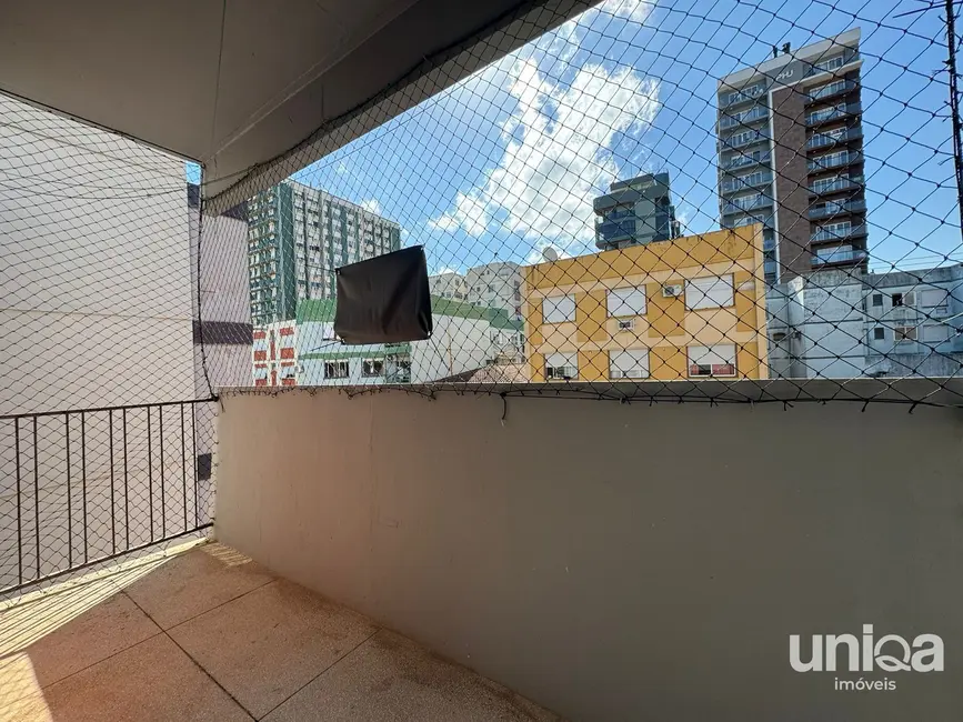 Foto 4 de Apartamento com 3 quartos à venda, 98m2 em Nossa Senhora de Fátima, Santa Maria - RS