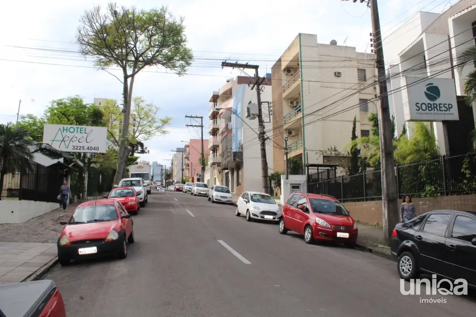 Foto 2 de Apartamento com 3 quartos à venda, 70m2 em Nossa Senhora de Fátima, Santa Maria - RS