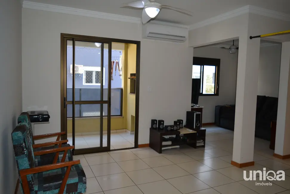 Apartamento com 3 quartos à venda, 89m2 em Uglione, Santa Maria - RS - imagem 2 Foto 2 de Apartamento com 3 quartos à venda, 89m2 em Uglione, Santa Maria - RS