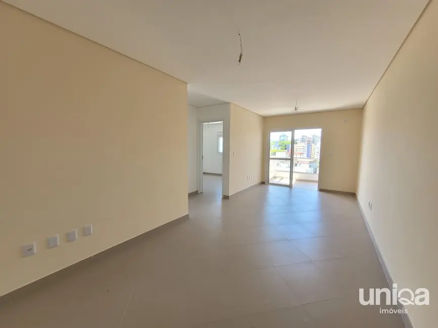 Foto 2 de Apartamento com 2 quartos à venda, 76m2 em Nossa Senhora do Rosário, Santa Maria - RS