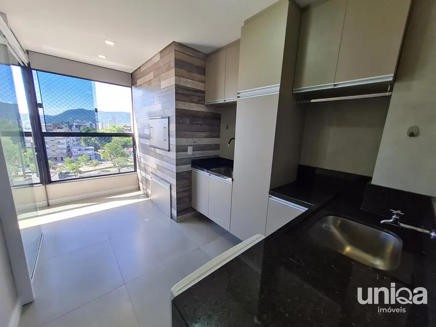 Foto 4 de Apartamento com 3 quartos à venda, 131m2 em Nossa Senhora de Fátima, Santa Maria - RS