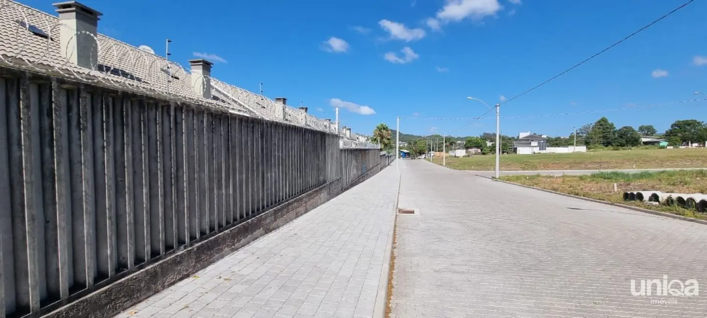 Foto 8 de Terreno / Lote à venda, 380m2 em São José, Santa Maria - RS