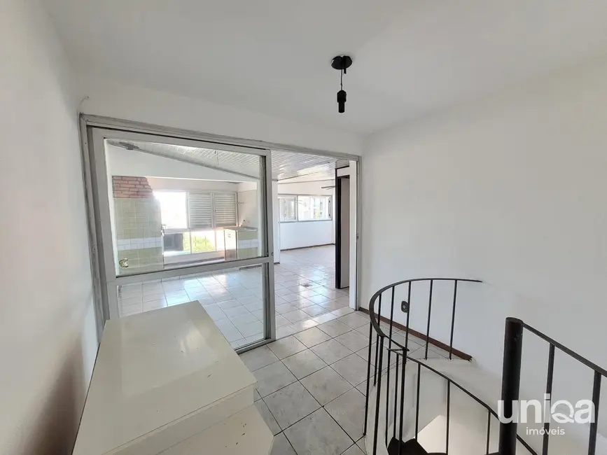 Apartamento com 4 quartos à venda, 170m2 em Centro, Santa Maria - RS - imagem 8 Foto 8 de Apartamento com 4 quartos à venda, 170m2 em Centro, Santa Maria - RS