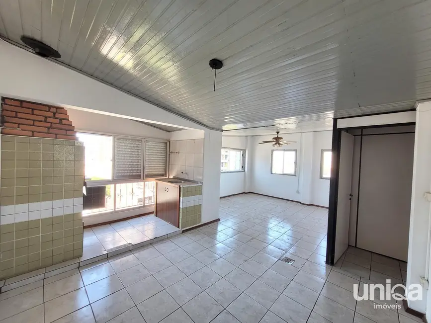 Apartamento com 4 quartos à venda, 170m2 em Centro, Santa Maria - RS - imagem 9 Foto 9 de Apartamento com 4 quartos à venda, 170m2 em Centro, Santa Maria - RS