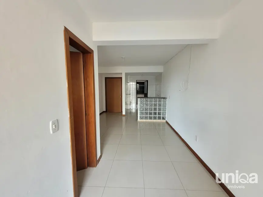 Foto 5 de Kitnet com 1 quarto à venda, 34m2 em Nossa Senhora do Rosário, Santa Maria - RS