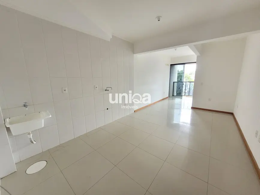 Foto 2 de Kitnet com 1 quarto à venda, 32m2 em Nossa Senhora do Rosário, Santa Maria - RS