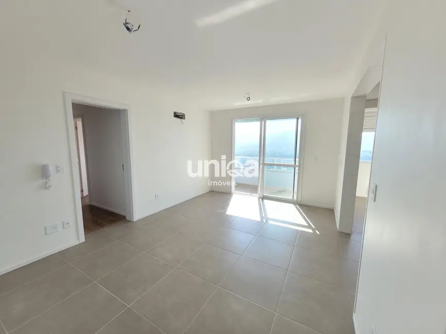 Foto 2 de Apartamento com 2 quartos à venda, 83m2 em Menino Jesus, Santa Maria - RS