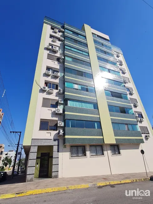 Cobertura com 4 quartos à venda, 245m2 em Nossa Senhora de Fátima, Santa Maria - RS - imagem 1 Foto 1 de Cobertura com 4 quartos à venda, 245m2 em Nossa Senhora de Fátima, Santa Maria - RS