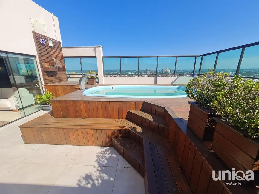 Cobertura com 4 quartos à venda, 245m2 em Nossa Senhora de Fátima, Santa Maria - RS - imagem 3 Foto 3 de Cobertura com 4 quartos à venda, 245m2 em Nossa Senhora de Fátima, Santa Maria - RS