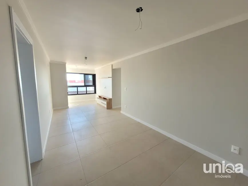 Foto 2 de Apartamento com 2 quartos à venda, 69m2 em Nossa Senhora do Rosário, Santa Maria - RS