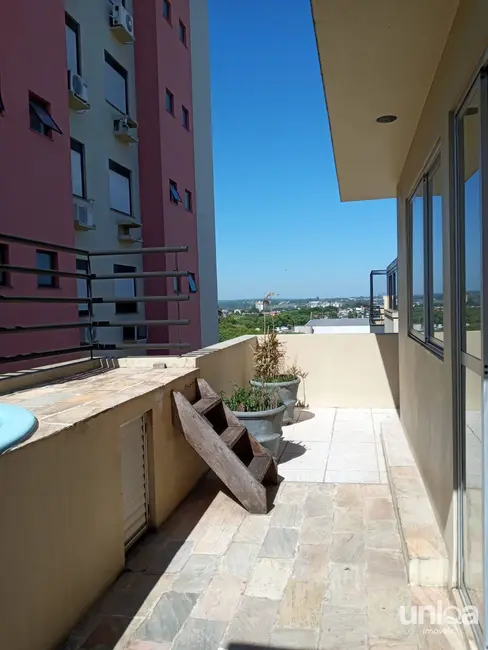 Apartamento com 3 quartos à venda, 161m2 em Nossa Senhora de Fátima, Santa Maria - RS - imagem 7 Foto 7 de Apartamento com 3 quartos à venda, 161m2 em Nossa Senhora de Fátima, Santa Maria - RS