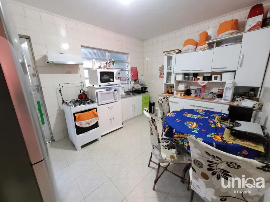 Foto 6 de Casa com 3 quartos à venda, 169m2 em Camobi, Santa Maria - RS