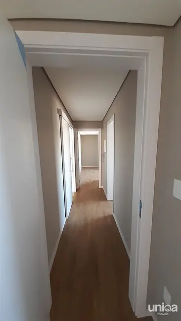 Apartamento com 3 quartos à venda, 193m2 em Centro, Santa Maria - RS - imagem 6 Foto 6 de Apartamento com 3 quartos à venda, 193m2 em Centro, Santa Maria - RS