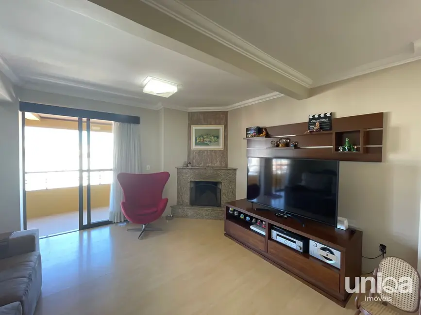 Foto 8 de Cobertura com 5 quartos à venda, 373m2 em Bonfim, Santa Maria - RS