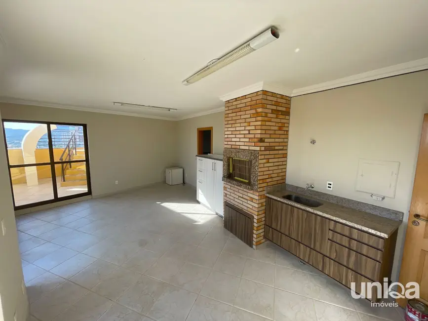 Foto 7 de Cobertura com 5 quartos à venda, 373m2 em Bonfim, Santa Maria - RS