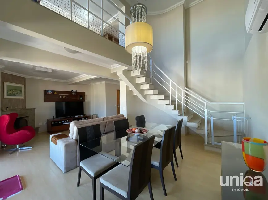 Foto 6 de Cobertura com 5 quartos à venda, 373m2 em Bonfim, Santa Maria - RS