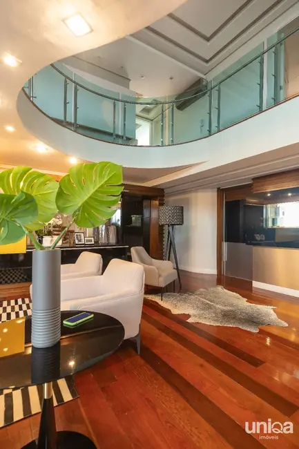 Foto 6 de Cobertura com 4 quartos à venda, 366m2 em Nossa Senhora Medianeira, Santa Maria - RS