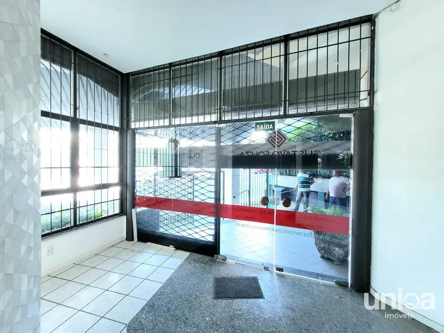 Foto 3 de Sala Comercial com 1 quarto à venda, 156m2 em Centro, Santa Maria - RS