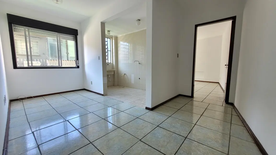 Foto 2 de Apartamento com 1 quarto à venda, 46m2 em Nossa Senhora de Fátima, Santa Maria - RS