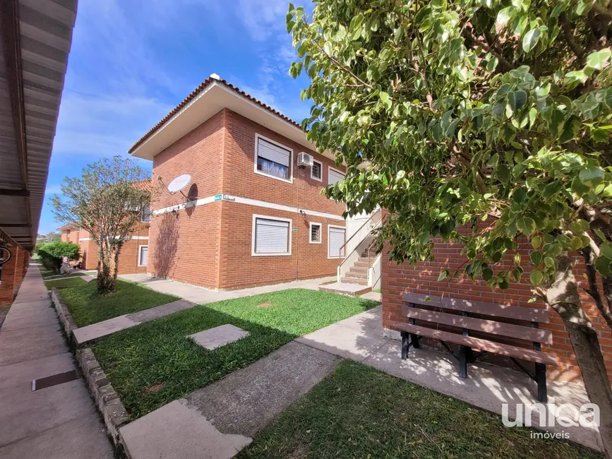 Foto 1 de Apartamento com 3 quartos à venda, 63m2 em Pinheiro Machado, Santa Maria - RS