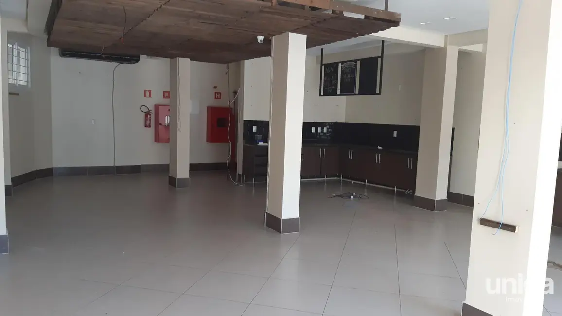 Foto 6 de Loja à venda, 191m2 em Nossa Senhora de Fátima, Santa Maria - RS