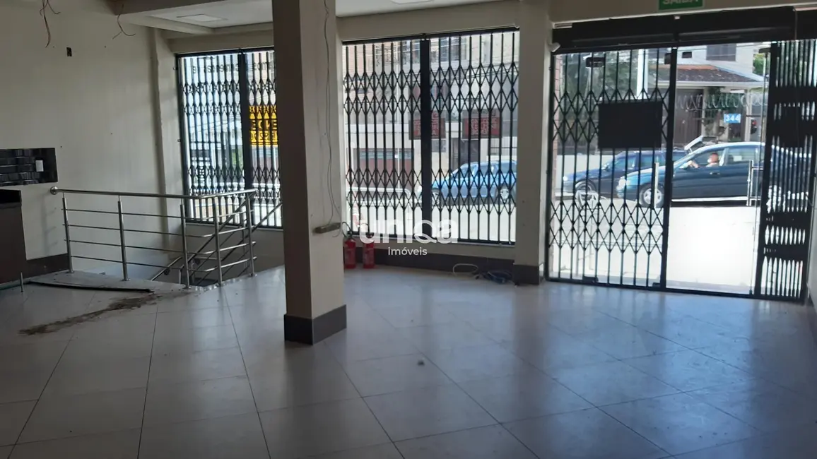 Foto 1 de Loja à venda, 191m2 em Nossa Senhora de Fátima, Santa Maria - RS