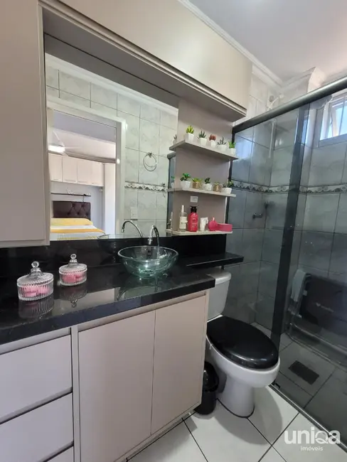 Apartamento com 3 quartos à venda, 104m2 em Centro, Santa Maria - RS - imagem 8 Foto 8 de Apartamento com 3 quartos à venda, 104m2 em Centro, Santa Maria - RS