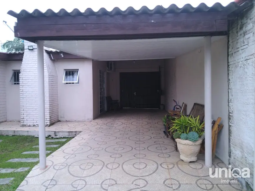 Foto 4 de Casa com 3 quartos à venda, 104m2 em Pinheiro Machado, Santa Maria - RS