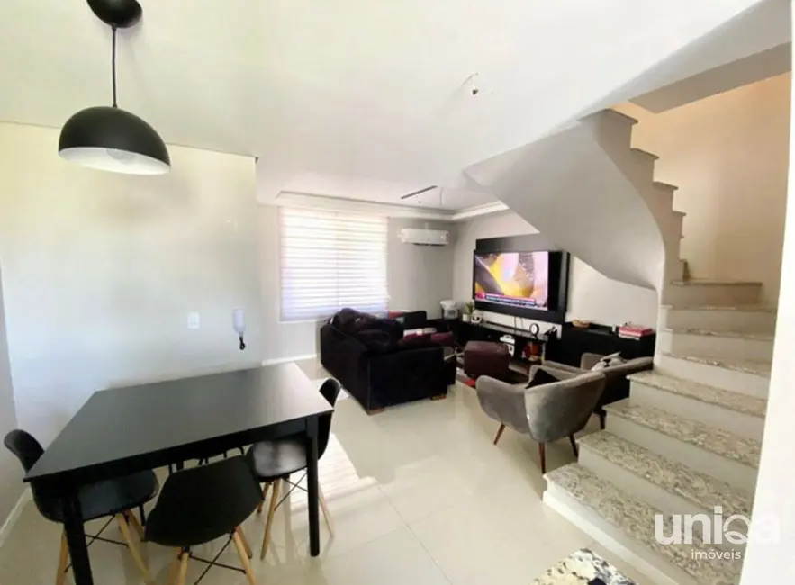 Foto 4 de Casa de Condomínio com 2 quartos à venda, 105m2 em Nossa Senhora do Perpétuo Socorro, Santa Maria - RS