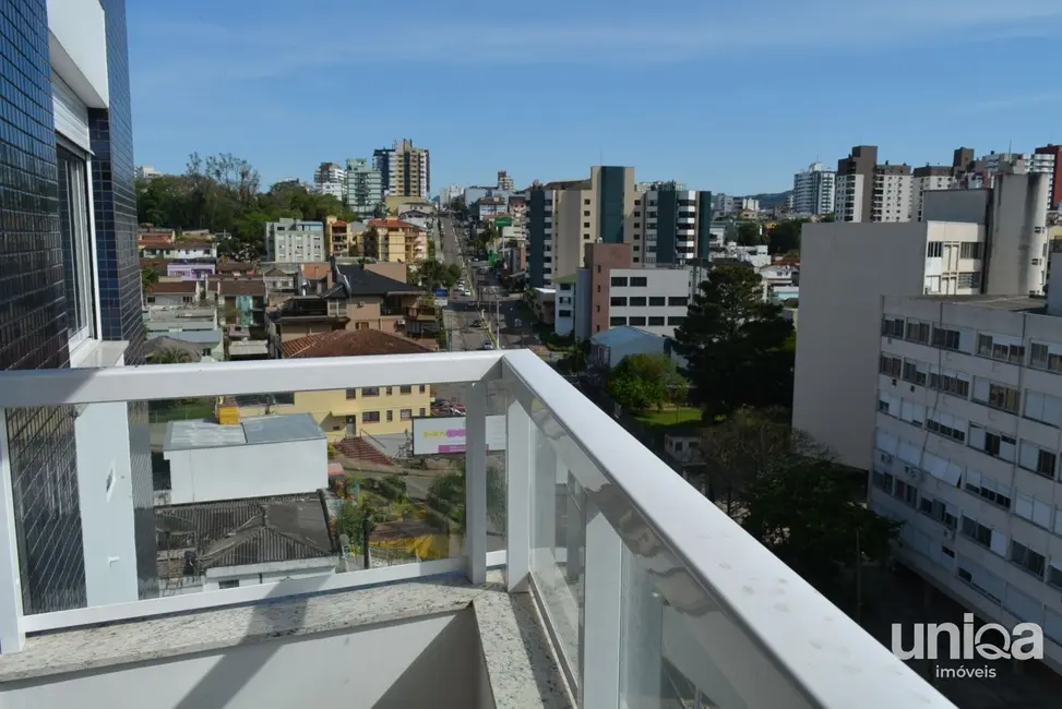 Foto 4 de Apartamento com 3 quartos à venda, 117m2 em Nossa Senhora de Lourdes, Santa Maria - RS