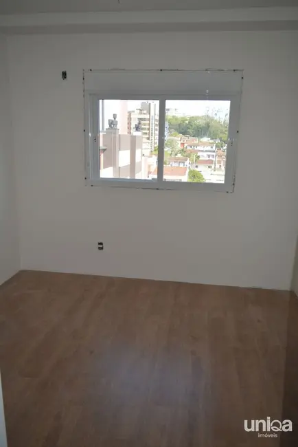 Foto 9 de Apartamento com 3 quartos à venda, 117m2 em Nossa Senhora de Lourdes, Santa Maria - RS