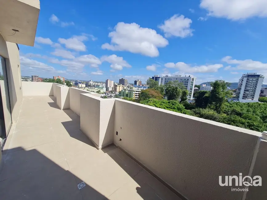 Foto 5 de Cobertura com 3 quartos à venda, 190m2 em Nossa Senhora Medianeira, Santa Maria - RS