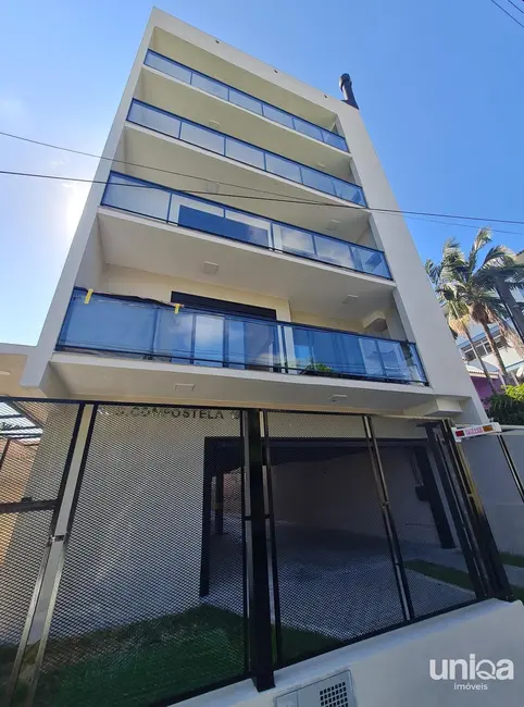 Foto 1 de Cobertura com 3 quartos à venda, 190m2 em Nossa Senhora Medianeira, Santa Maria - RS