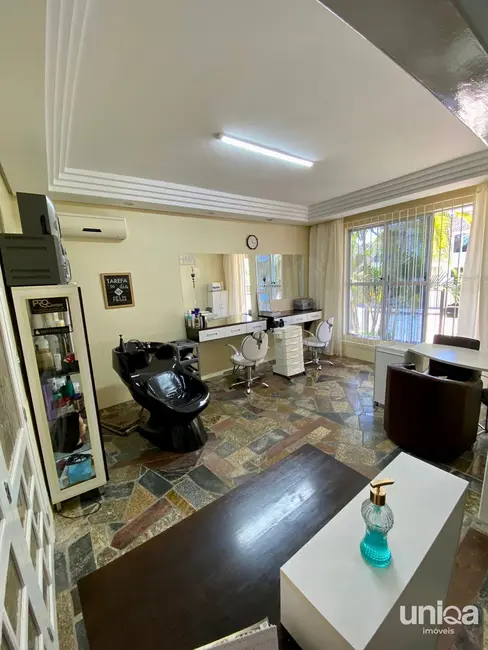 Foto 5 de Casa com 5 quartos à venda, 385m2 em São José, Santa Maria - RS